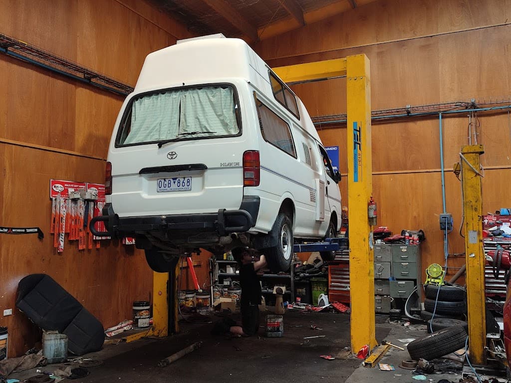 Automotive Service and Repair Centre