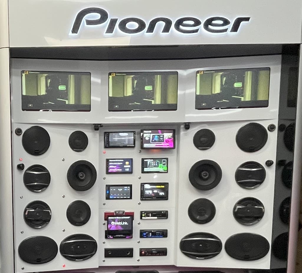 Soundwave Car Stereo