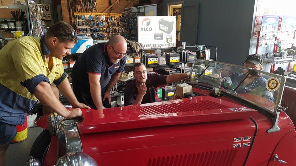 Storey's Auto Electrical & Air Conditioning