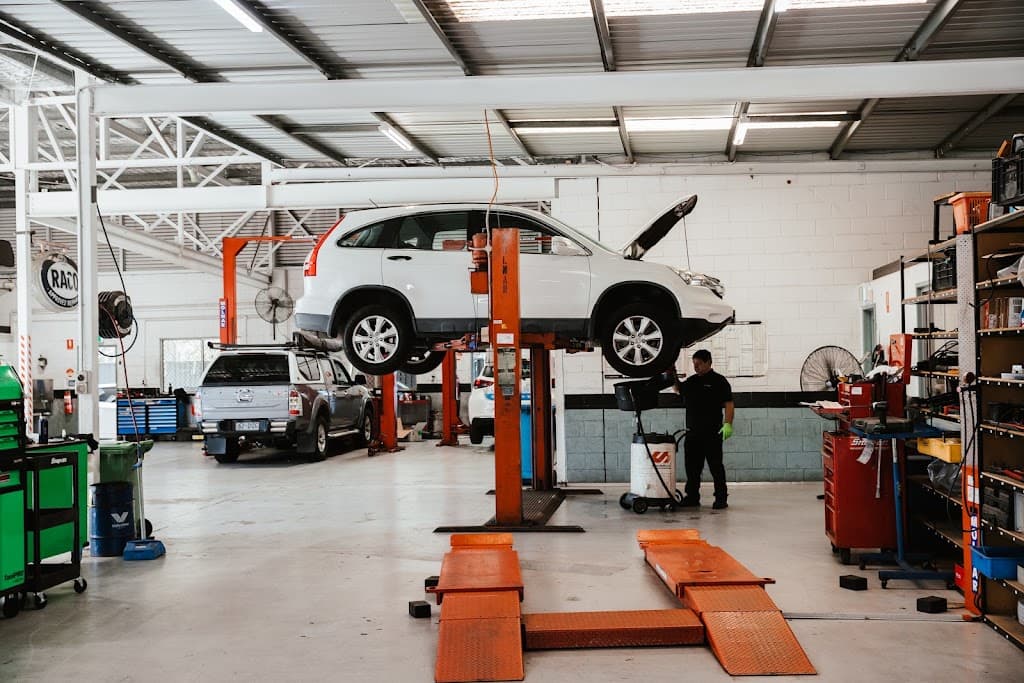 Coastbay Auto Service Centre